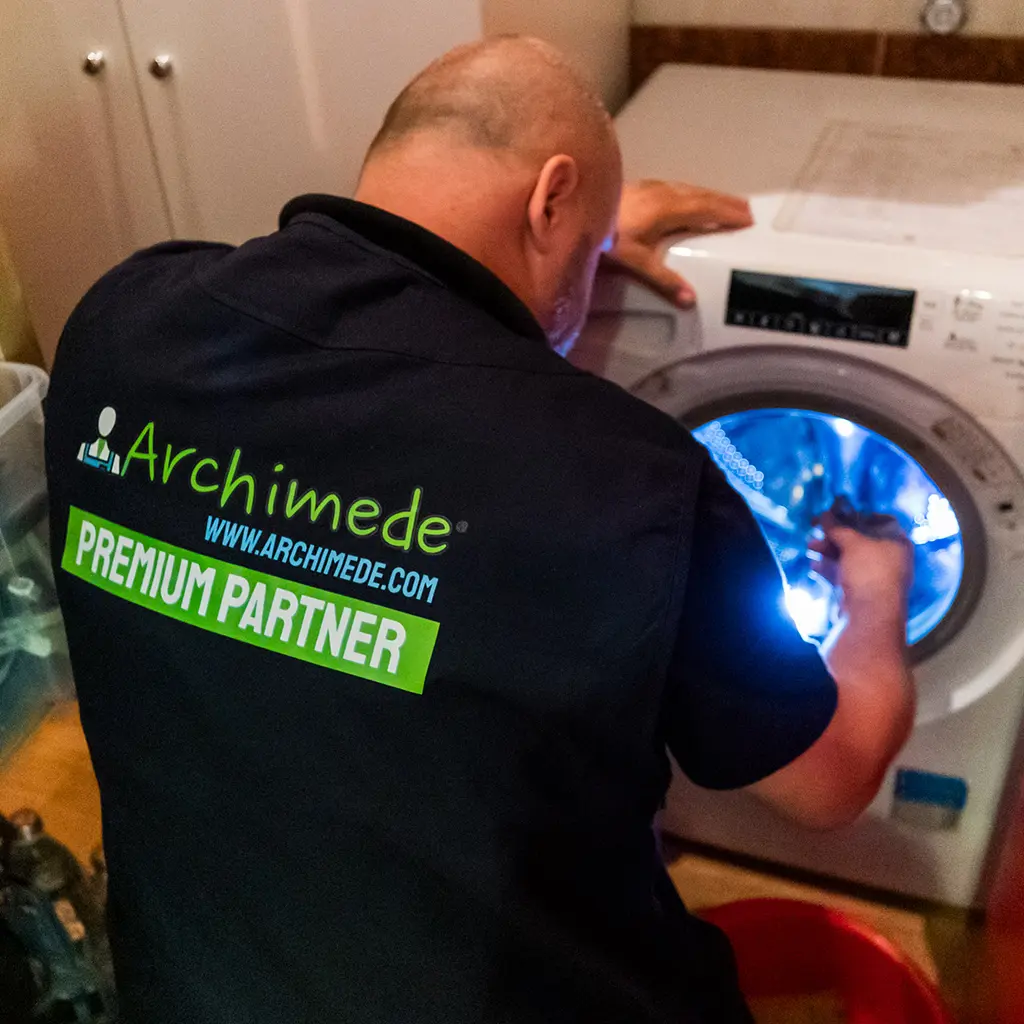 Reparatur eines Zanussi-Geräts in München
