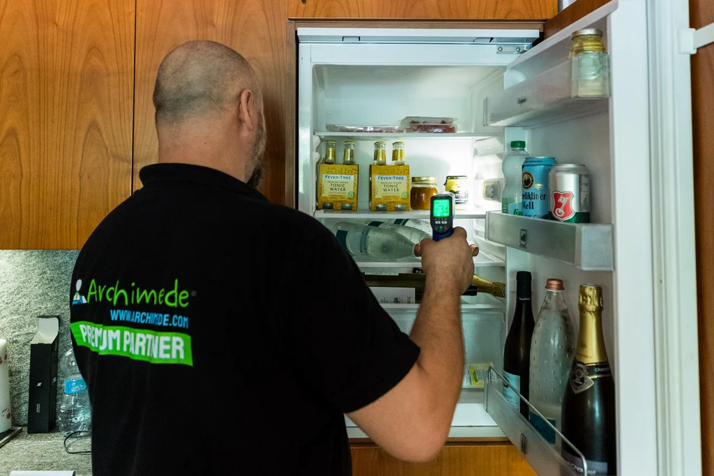 Reparatur eines Gefrierschranks in Nürnberg