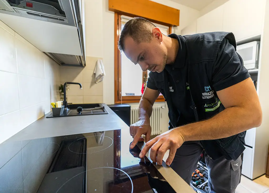 Tecnico piani cottura Napoli